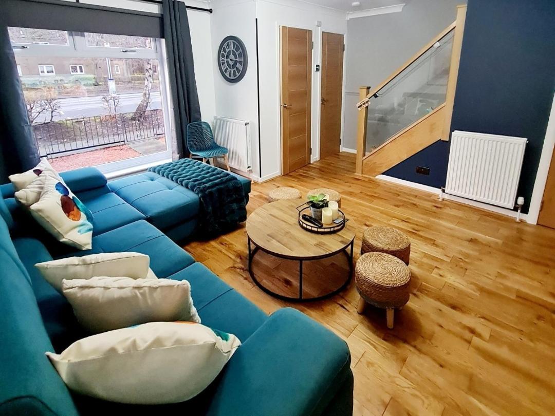 Bright 3Br Walking Distance To Town - Free Parking Apartment Glasgow Exterior photo